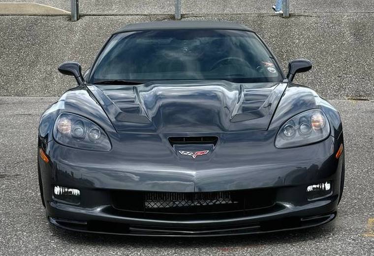 Dark grey Chevrolet Corvette Z06, front view, glossy paint